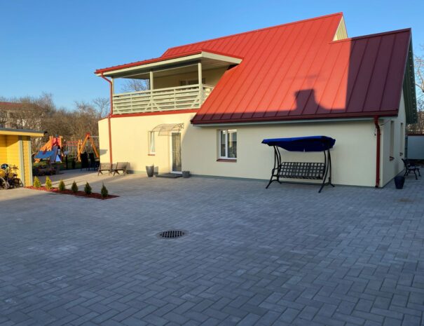 hoovimaja